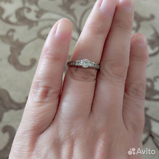 Серебряное кольцо