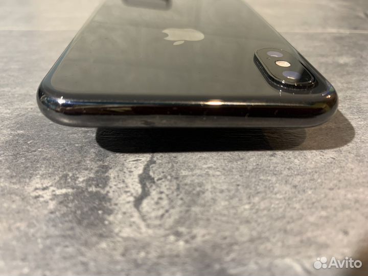 iPhone X
