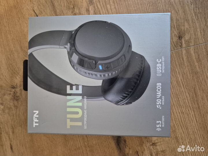 Беспроводные наушники TFN