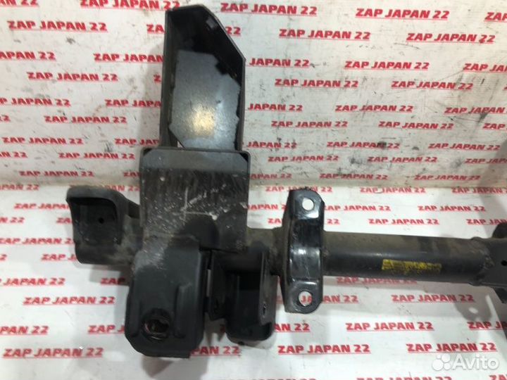 Балка под двс Mitsubishi Delica PD6W 6G72 1998