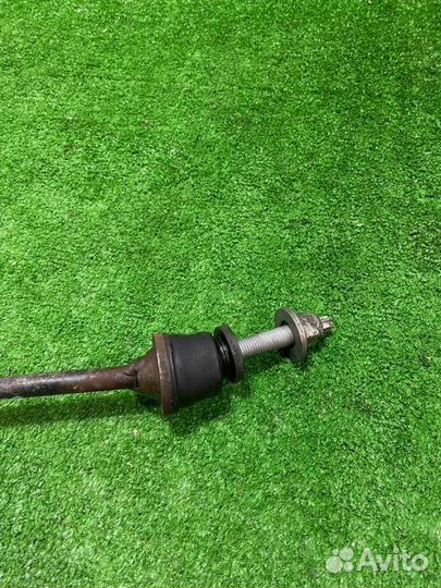 Стойка стабилизатора передняя правая Mercedes-Benz