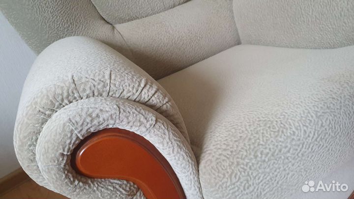 Кресло фисташковое