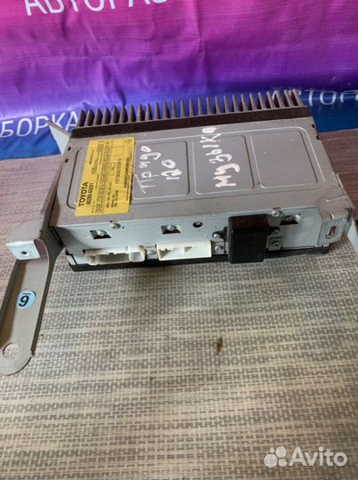 Усилитель музыки Toyota Land Cruiser Prado 120