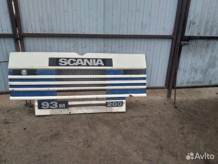 Капот Scania 3серии 93М