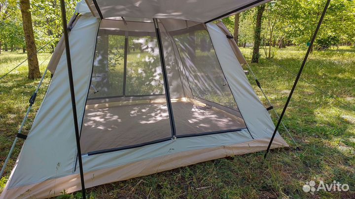 Палатка 4-х местная, автомат+ подарок фонарик