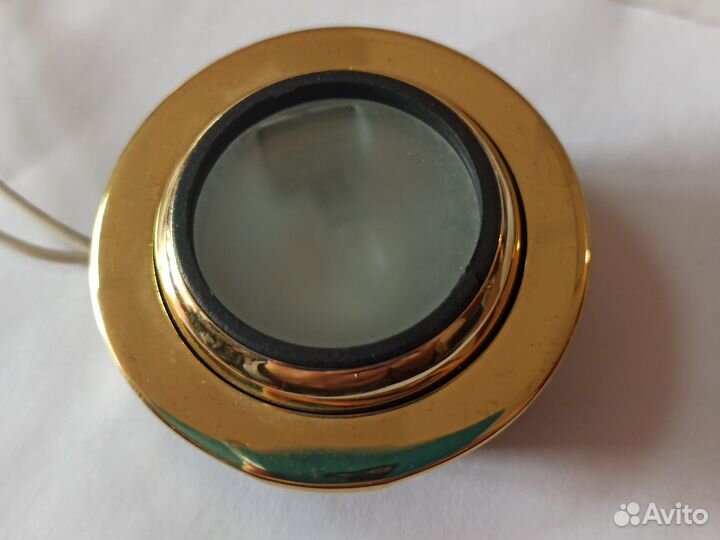 Светильник встраиваемый мебельн