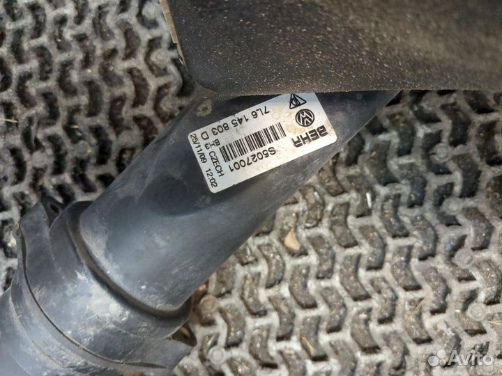 Радиатор интеркулера Volkswagen Touareg, 2007