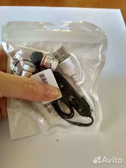 Новые беспроводные наушники