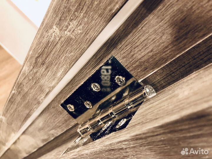 Установка межкомнатных и входных дверей