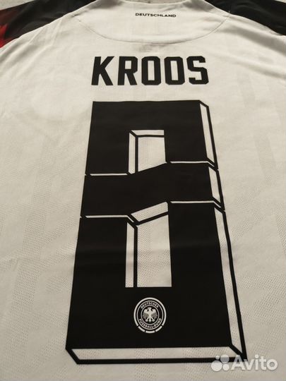 Домашняя футболка сборной Германии 2024