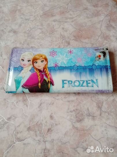 Кошелëк хдолодное сердце