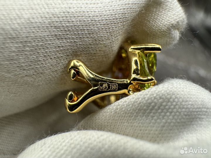 Золотые серьги 750