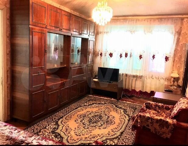 3-к. квартира, 50 м², 2/4 эт.