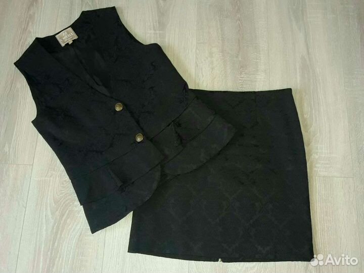 Школьный костюм Смена 158р