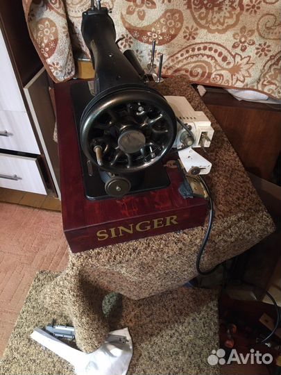 Швейная машина Singer 16к33