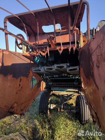 Комбайн Енисей Енисей-1200, 1991