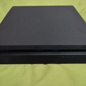 Sony PlayStation 4 slim 1tb + 3 оригинал джойстика