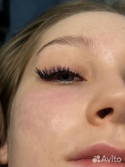 Обучение наращиванию ресниц