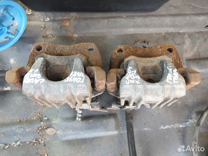 Суппорт задний левый правый vw caddy 3 кадди кади