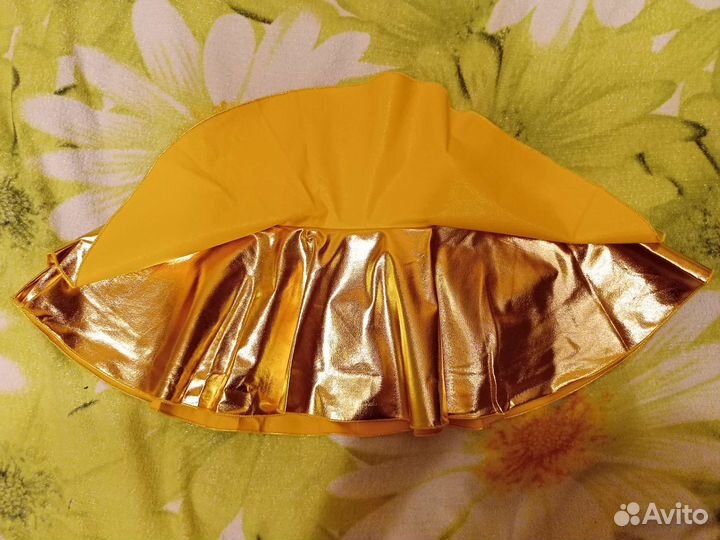 Юбка с трусиками новая