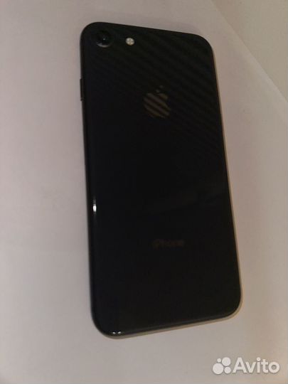 iPhone 8, 64 ГБ