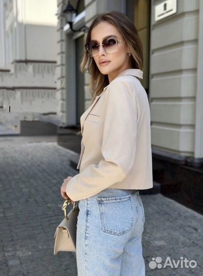 Укороченный пиджак