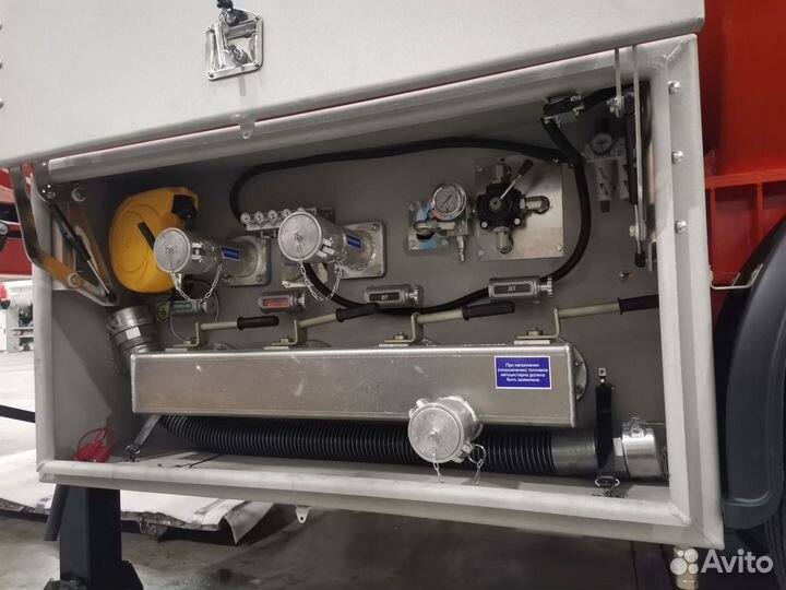 Полуприцеп бензовоз Сеспель SF4332, 2024