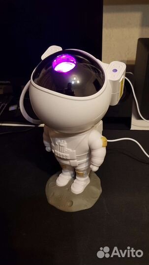 Лазерный ночник с проектором Астронавт