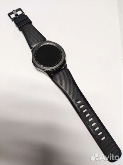 Умные часы Samsung Gear S3