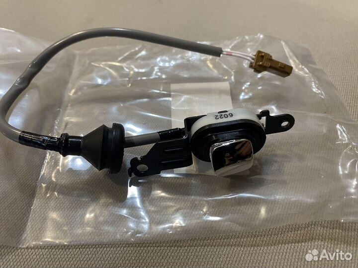 Кнопка открытия двери багажника infiniti FX35 s50