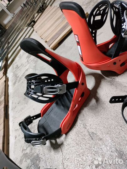 Крепления для сноуборда burton