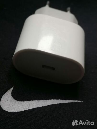 Сетевое зарядное устройство Apple, 20W, USB-C