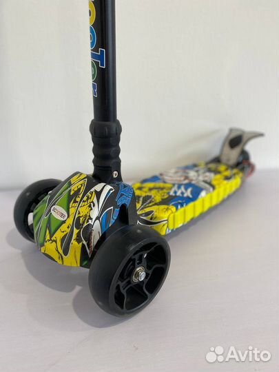 Самокат детский трехколесный модель 231А