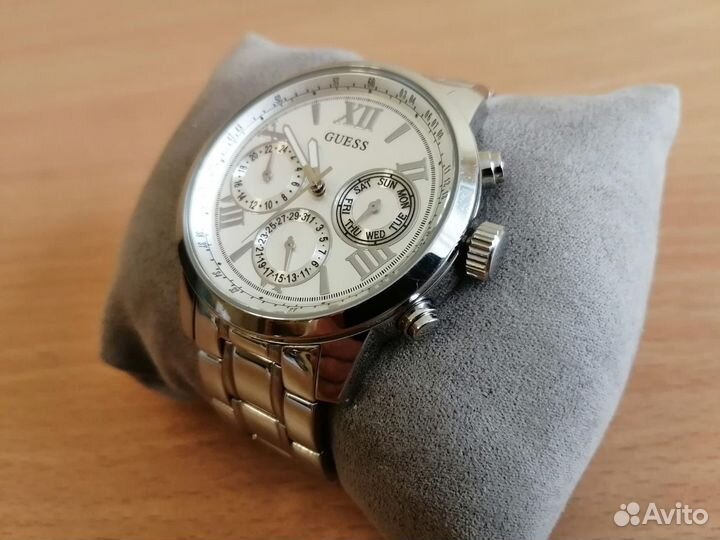 Часы Guess. Унисекс
