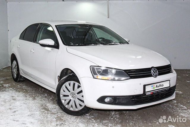 Volkswagen Jetta 2011 Р±РµР»С‹Р№