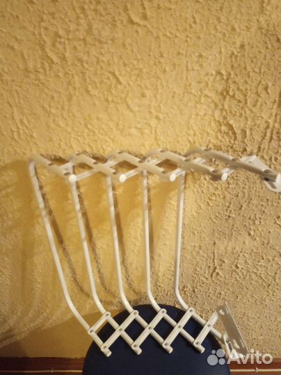 Сушилка для белья настенная