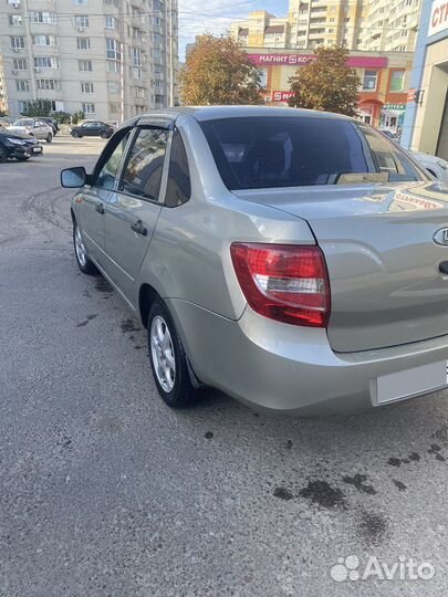 LADA Granta 1.6 МТ, 2012, 140 000 км