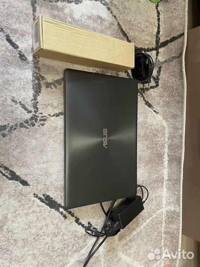Ноутбук Asus X550C