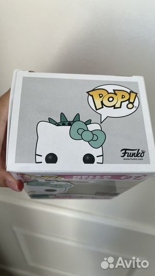 Funko Pop Hello Kitty Lady Liberty Exclusive