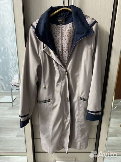 Плащ женский