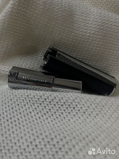Givenchy помада