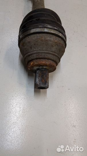 Полуось левая передняя Skoda SuperB