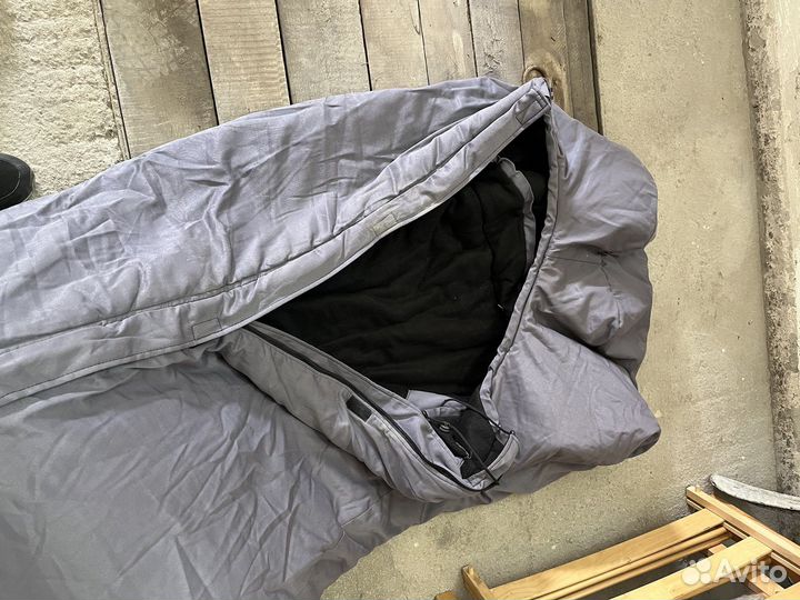 Армейский спальный мешок