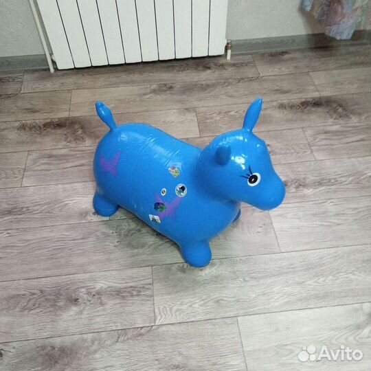 Резиновый ослик