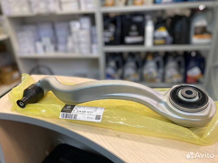 A2123301211 рычаг продольный правый Mercedes