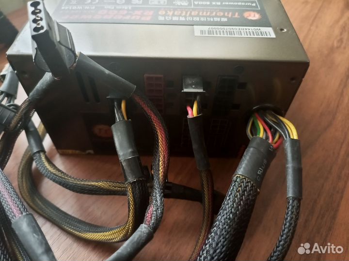 Блок питания Thermaltake RX-600