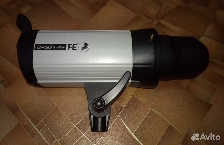 Вспышка Falcon Eyes Ultima II SL-400 BW студийная