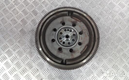 Маховик демпферный дизельный KIA sorento 1 (JDN36A