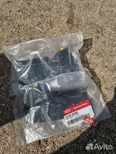 Брызговикorg Hyundai-KIA арт. 877553W000