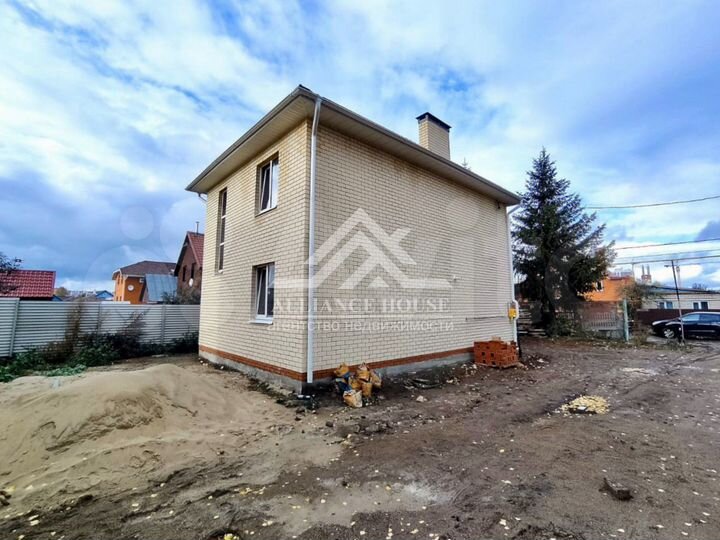 Коттедж 100 м² на участке 3 сот.